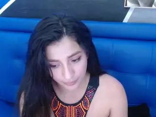 cherry-lov3's Live Sex Cam Show
