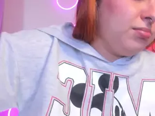 Izyzys Baker's Live Sex Cam Show