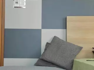 KieraThomas's Live Sex Cam Show