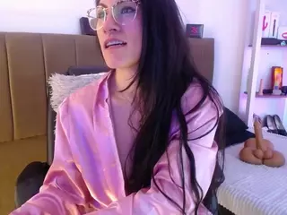 Rapunzelll's Live Sex Cam Show