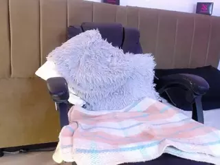 Rapunzelll's Live Sex Cam Show