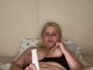 LizalicksXO's Live Sex Cam Show