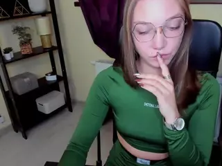 EmillyPlay's Live Sex Cam Show