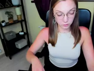 EmillyPlay's Live Sex Cam Show