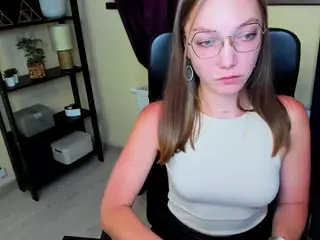EmillyPlay's Live Sex Cam Show