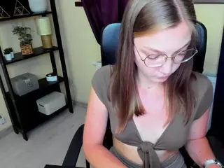 EmillyPlay's Live Sex Cam Show
