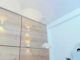 thaylanaa's Live Sex Cam Show