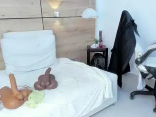 thaylanaa's Live Sex Cam Show