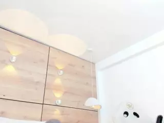 thaylanaa's Live Sex Cam Show
