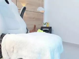 thaylanaa's Live Sex Cam Show