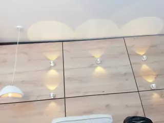 thaylanaa's Live Sex Cam Show