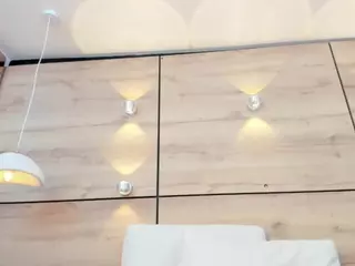 thaylanaa's Live Sex Cam Show