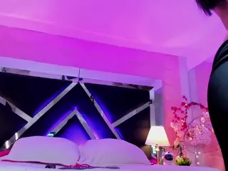 NitzziRouse's Live Sex Cam Show