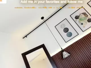 is_mishelle's Live Sex Cam Show