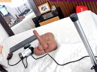 is_mishelle's Live Sex Cam Show