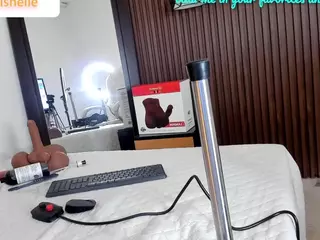 is_mishelle's Live Sex Cam Show