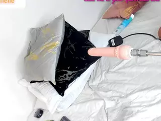 is_mishelle's Live Sex Cam Show