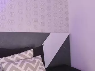 Madisson-Miller1's Live Sex Cam Show