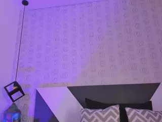 Madisson-Miller1's Live Sex Cam Show