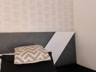 Madisson-Miller1's Live Sex Cam Show