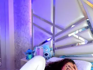 miia-02's Live Sex Cam Show