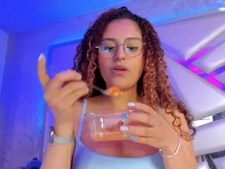 miia-02's Live Sex Cam Show