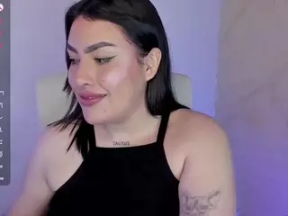 malley-adams's Live Sex Cam Show