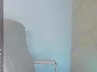 malley-adams's Live Sex Cam Show