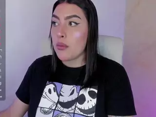 malley-adams's Live Sex Cam Show