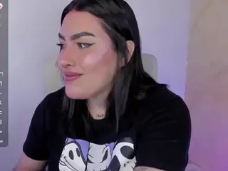 malley-adams's Live Sex Cam Show