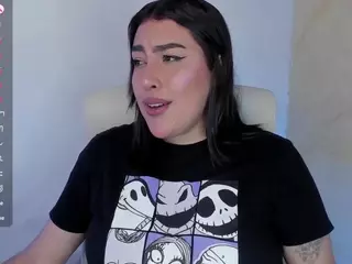 malley-adams's Live Sex Cam Show