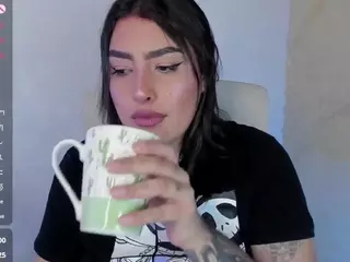 malley-adams's Live Sex Cam Show