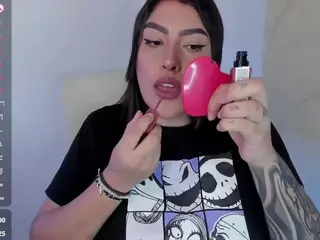 malley-adams's Live Sex Cam Show