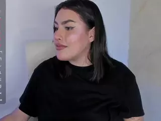 malley-adams's Live Sex Cam Show