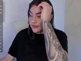 malley-adams's Live Sex Cam Show