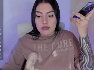 malley-adams's Live Sex Cam Show