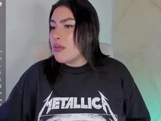 malley-adams's Live Sex Cam Show