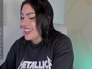 malley-adams's Live Sex Cam Show