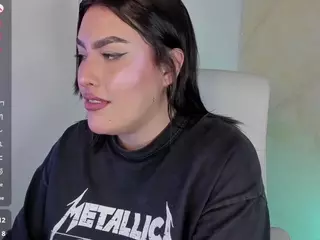 malley-adams's Live Sex Cam Show