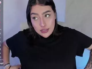malley-adams's Live Sex Cam Show