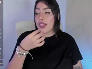 malley-adams's Live Sex Cam Show