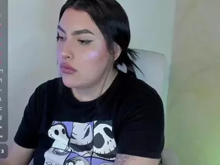 malley-adams's Live Sex Cam Show