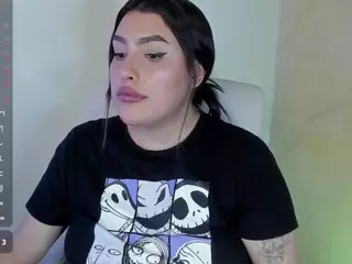 malley-adams's Live Sex Cam Show