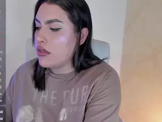 malley-adams's Live Sex Cam Show