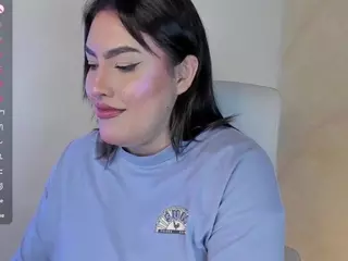 malley-adams's Live Sex Cam Show