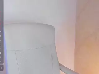 malley-adams's Live Sex Cam Show