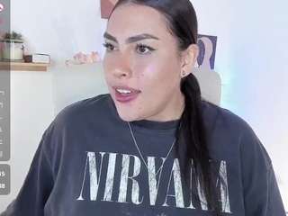 Live cam show with malley-adams