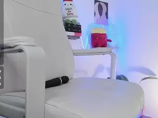 malley-adams's Live Sex Cam Show