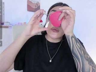 malley-adams's Live Sex Cam Show