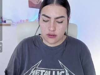 malley-adams's Live Sex Cam Show